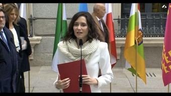 Díaz Ayuso destaca la importancia de la unidad en la conmemoración de la Constitución Española