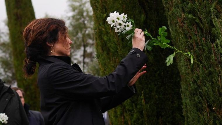 Díaz Ayuso rinde homenaje a las víctimas del 11-M en Madrid