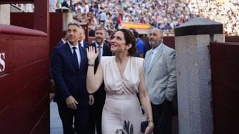 Díaz Ayuso asiste a la Corrida de la Prensa en Las Ventas con el Rey Felipe VI