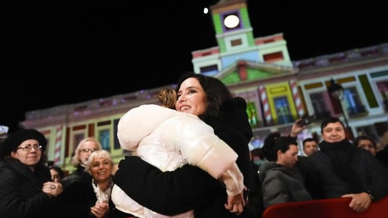 Inauguran un videomapping navideño en la Real Casa de Correos de Madrid