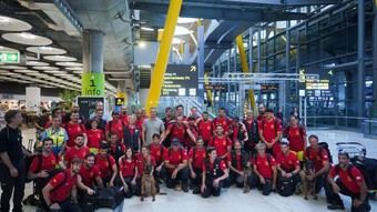 Regresa equipo de rescate de Madrid tras ayudar en terremotos en Venezuela
