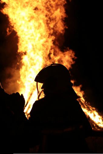 Incendios: una psicóloga, un neumólogo y un cardiólogo explican los riesgos a corto y largo plazo