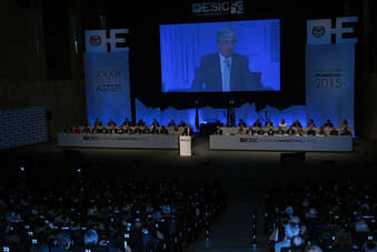 Francisco Javier Larrea Pascal, secretario general y Simón Reyes Martínez Córdova, director general