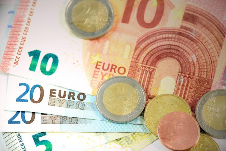 ¿Cómo utilizar una calculadora de préstamos para conocer las cuotas mensuales de mi crédito personal?