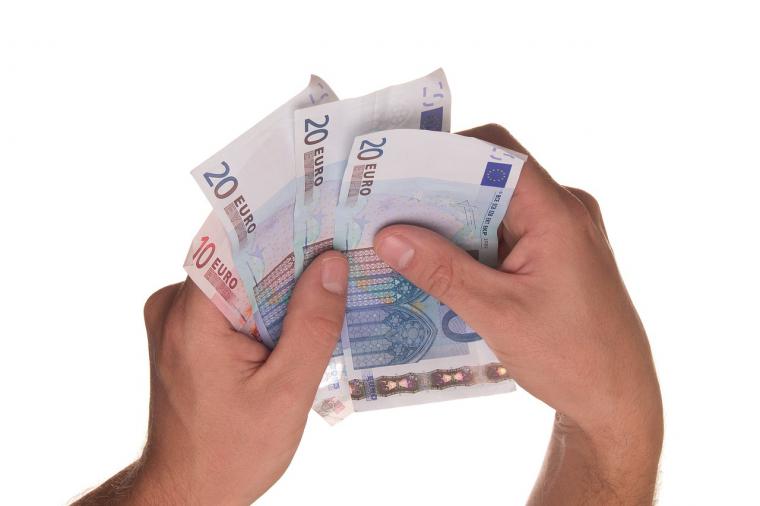 Alivio Financiero a 1000 Euros: Explorando Tus Opciones de Préstamos