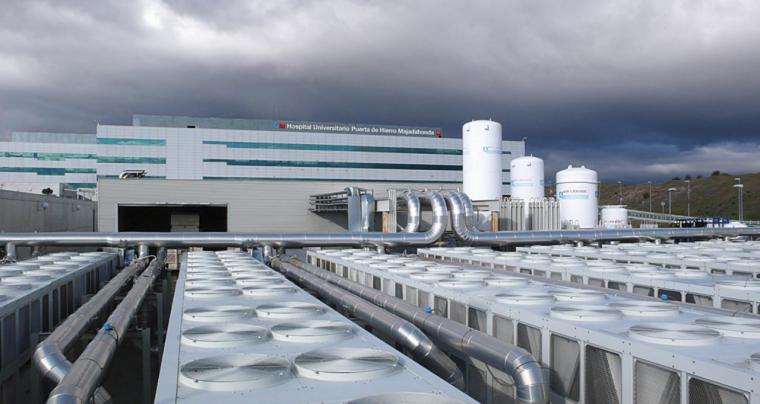 El Hospital Puerta de Hierro emplea anestesia local para la administración de un hidrogel que reduce los efectos secundarios de la radioterapia en cáncer de próstata