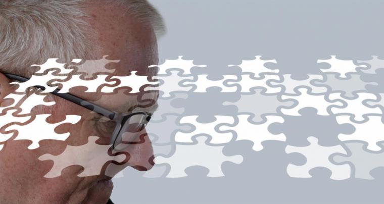 La Comunidad de Madrid organiza durante el mes de junio talleres de formación para profesionales y familiares de personas con Alzheimer