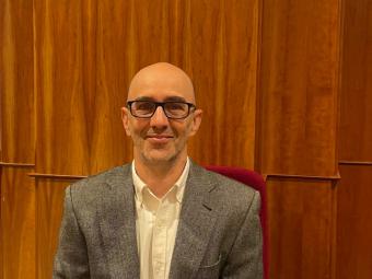 El PSOE acusa al PP de “falta de planificación” por rechazar un plan de climatización sostenible en colegios de Pozuelo