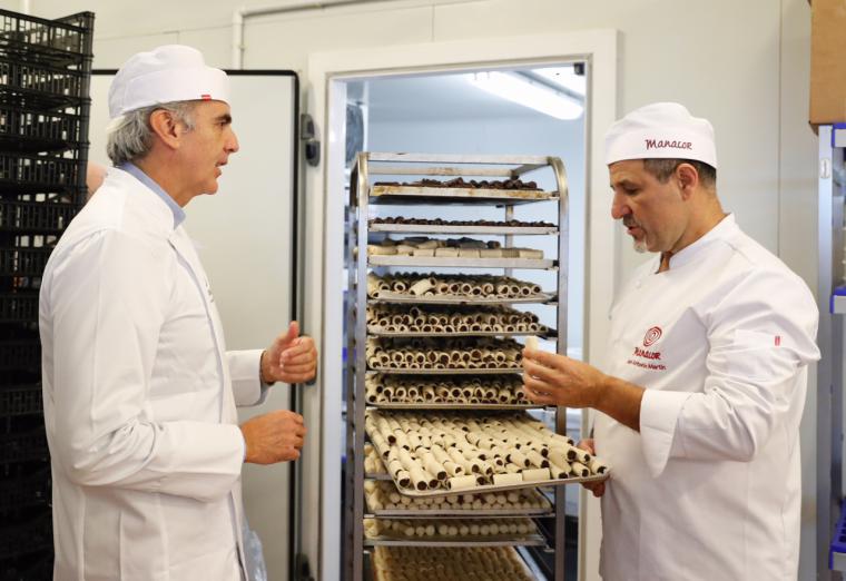 La Comunidad fomenta la seguridad alimentaria en los establecimientos del sector de pastelería de la región