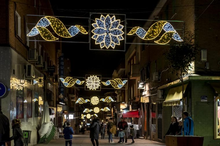 Pozuelo de Alarcón ilumina la Navidad con su tradicional encendido de luces