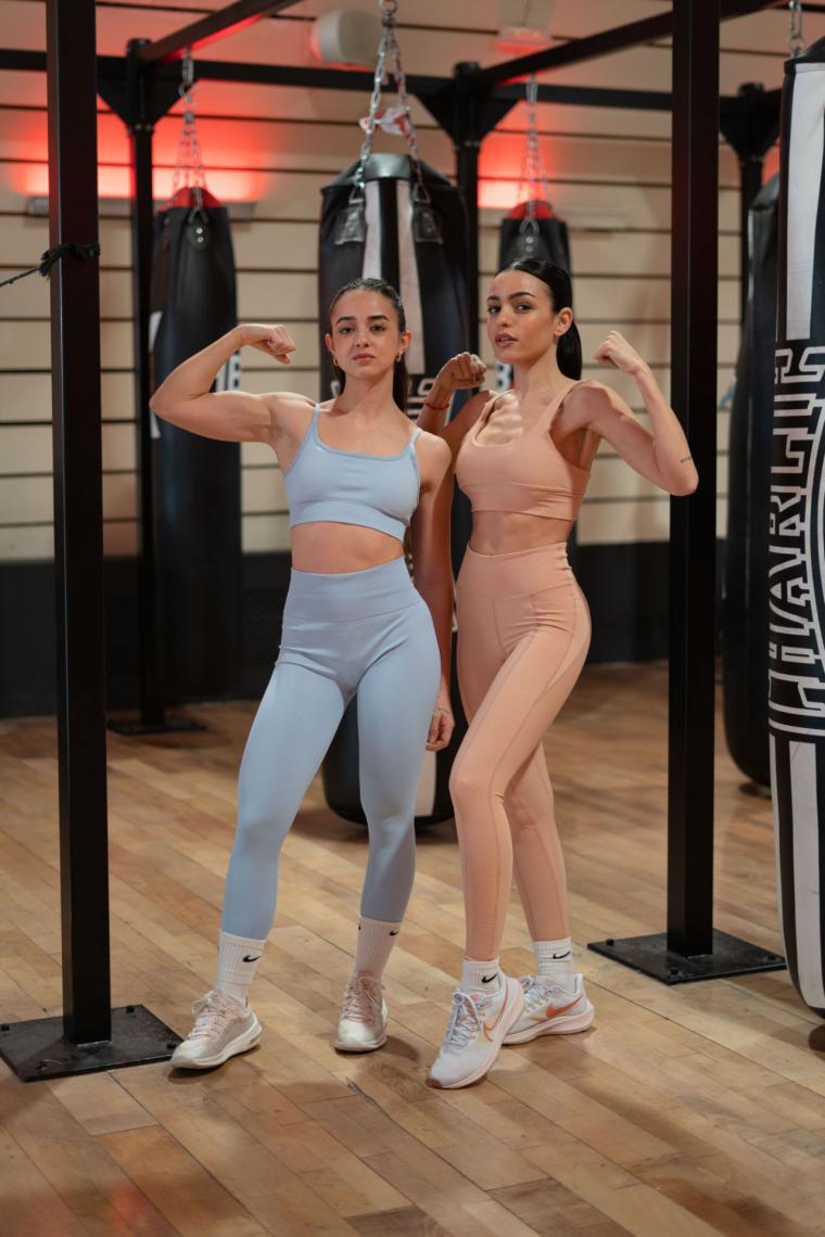 Consigue unos abdominales de portada con Julia Palazón y Anabel Hernández