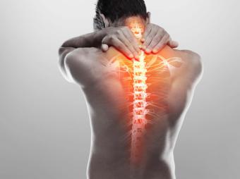 ¿Se puede mejorar una hernia discal sin cirugía?