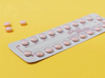 ¿Existe una relación entre las pastillas anticonceptivas y la caída del cabello?