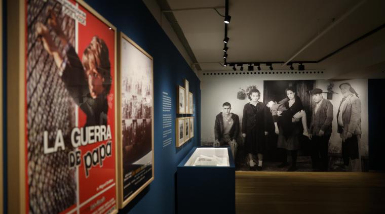 La Comunidad de Madrid invita a conocer el legado de Delibes a través de la exposición ‘Más allá de las novelas. Delibes, el cine y el teatro’