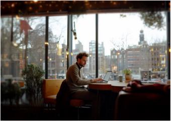 Santander y British Council lanzan 30.000 plazas para formación online de refuerzo del inglés