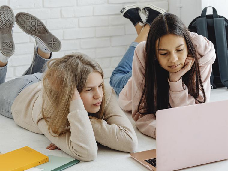 La llegada de la regla: ¿es motivo de bullying en colegios e institutos?