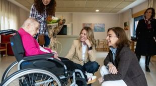 La alcaldesa de Pozuelo se reúne con la persona con Síndrome de Down más longeva de Europa