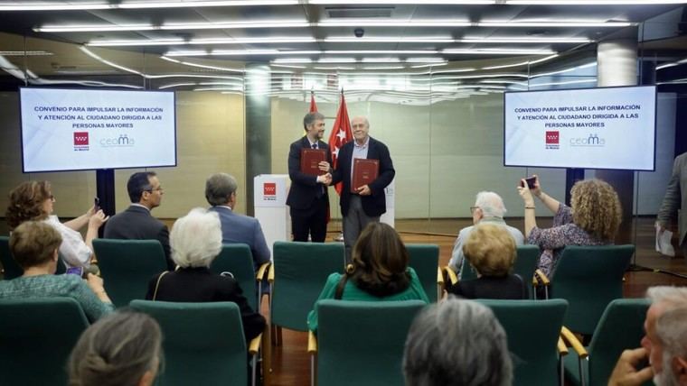 Convenio para mejorar atención a mayores en Madrid