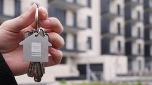 Madrid amplía el programa de vivienda para facilitar hipotecas al 100% del valor del inmueble