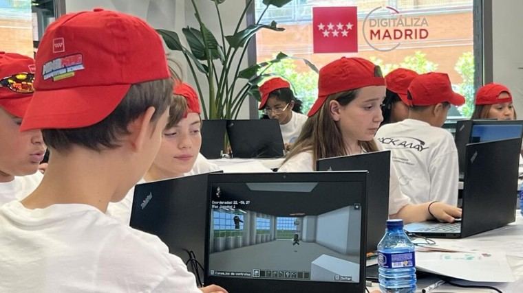 Finaliza la I Liga Minecraft en Madrid con 10 equipos competidores