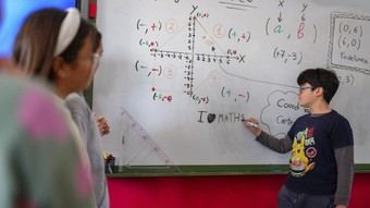 Competiciones escolares en Madrid rinden homenaje a Gaudí