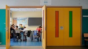 Nuevas ayudas de 15 millones para mejorar colegios en pequeños municipios de Madrid