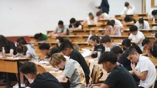 Madrid destina más de 32 millones a universidades públicas para becas y exenciones