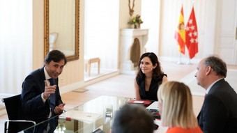 Madrid capacitará a 170.000 empleados públicos en inteligencia artificial con Microsoft Copilot Chat