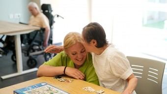 Madrid asegura 1.050 plazas residenciales para personas con discapacidad intelectual