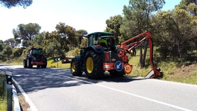 La Comunidad de Madrid destina 1,5 millones anuales al desbroce de carreteras
