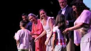 Madrid reconoce el esfuerzo académico de 97 menores tutelados