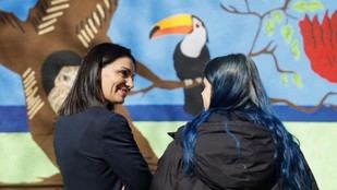 Alumnos crean un mural que une arte y educación especial en Madrid