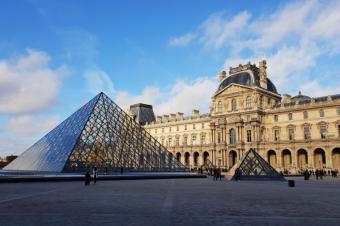 El robo del Louvre reabre el debate sobre la seguridad física y digital del patrimonio cultural