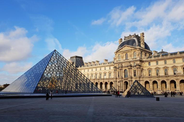 El robo del Louvre reabre el debate sobre la seguridad física y digital del patrimonio cultural