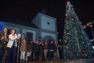 El alumbrado navideño ilumina Pozuelo