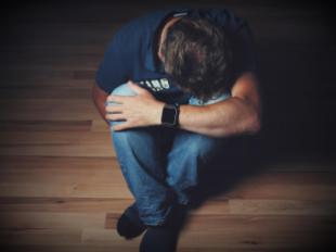 El 51% de los españoles aún percibe la salud mental como una debilidad