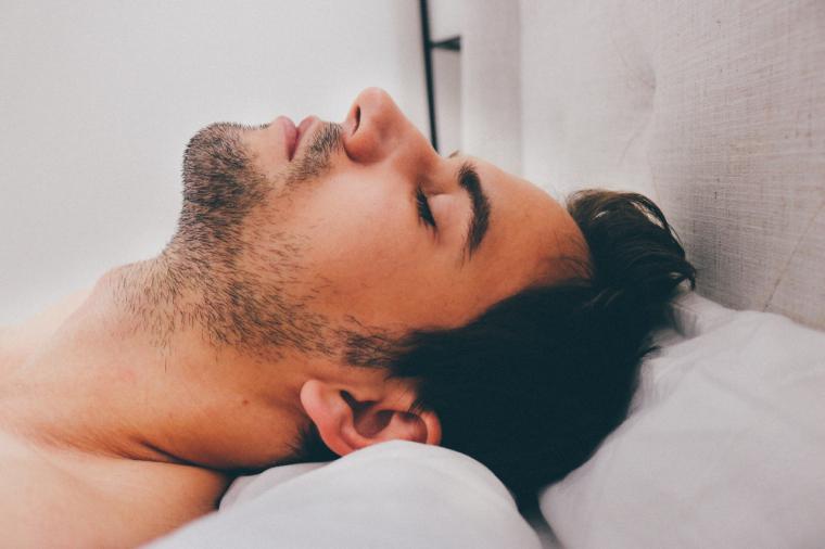 La falta de sueño incide directamente en la salud de tu sistema inmune