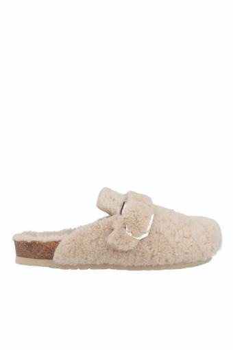 Cuando te quitas las botas de esquiar estos son los únicos zapatos que quieren tu pies