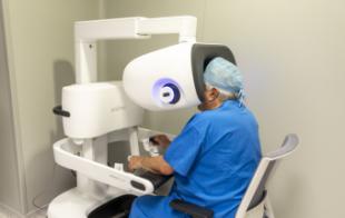 HLA Universitario Moncloa lleva a cabo la primera intervención con el nuevo robot Da Vinci 5