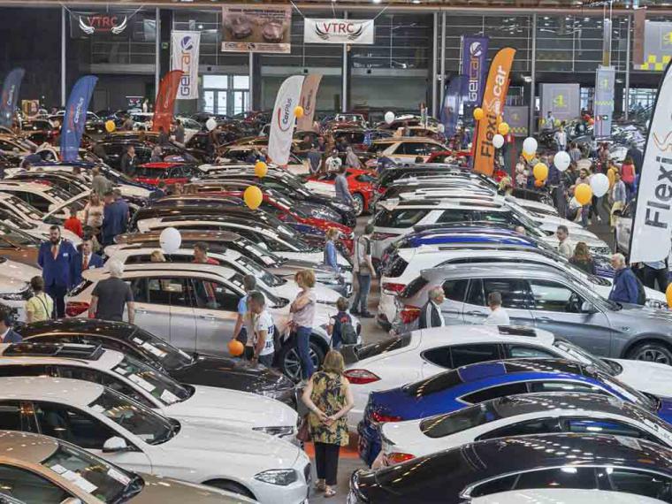10 errores comunes al comprar coches de segunda mano y cómo evitarlos