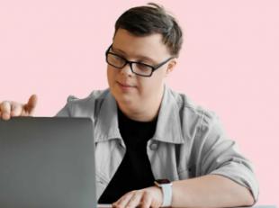 Así es el impacto personal del programa de formación digital Esenciales