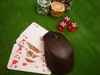 ¿Qué peligros hay en jugar en casinos online?