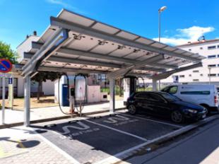 El PSOE pedirá en pleno la instalación de pérgolas fotovoltaicas en algunos aparcamientos públicos