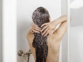 ¿Por qué debería empezar a exfoliar mi cuero cabelludo?