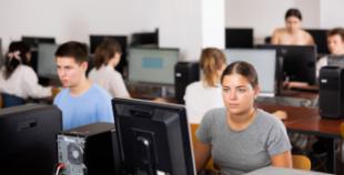 Erasmus+ bate récords en 2025: claves para certificar el inglés y no quedarse atrás