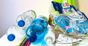 La Comunidad de Madrid estudia una alternativa para transformar los residuos plásticos en combustibles sostenibles