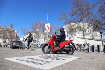 Zonas de Bajas Emisiones ¿Qué son y cómo afectan a las motos?