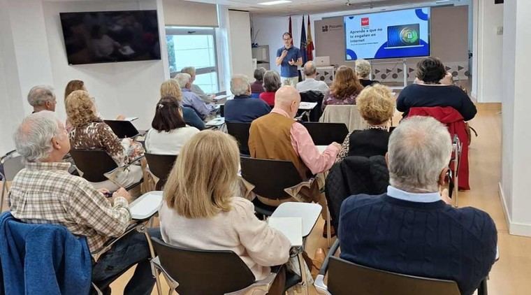Pozuelo de Alarcón lanza cursos gratuitos de habilidades digitales
