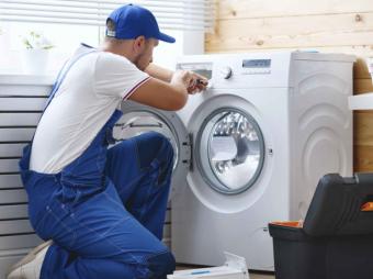 Arreglar en lugar de comprar: las reparaciones de electrodomésticos se disparan