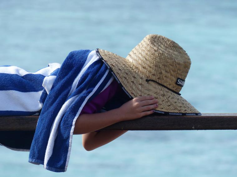 2 de cada 5 españoles tienen problemas para desconectar en vacaciones